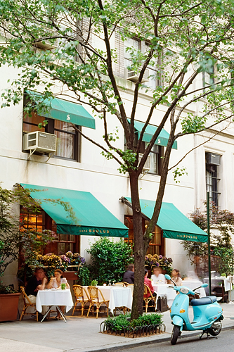 Sidewalk cafe at Cafe Boulud, Upper East Side, New York